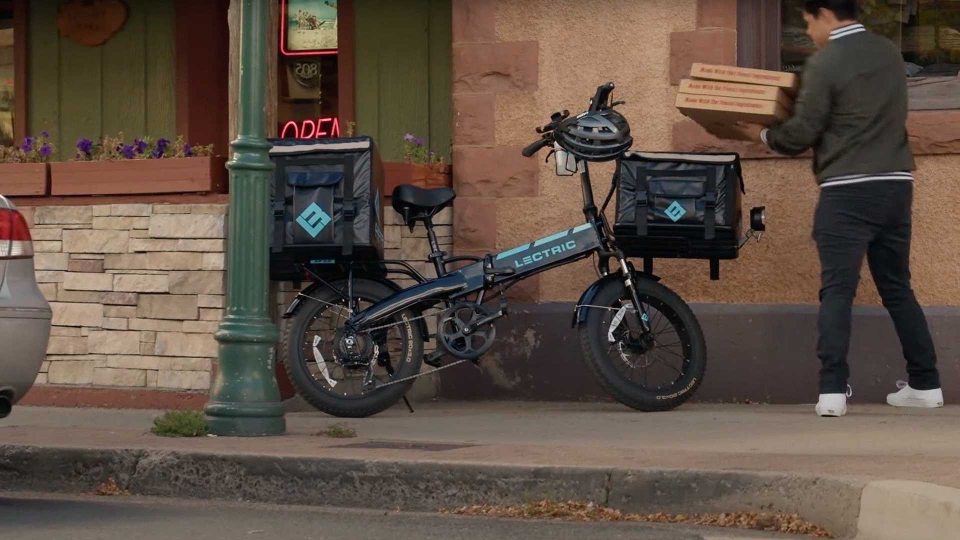 Lectric XP 3.0: Prvá elektrická skladačka, ktorá odvezie dve osoby (VIDEO)