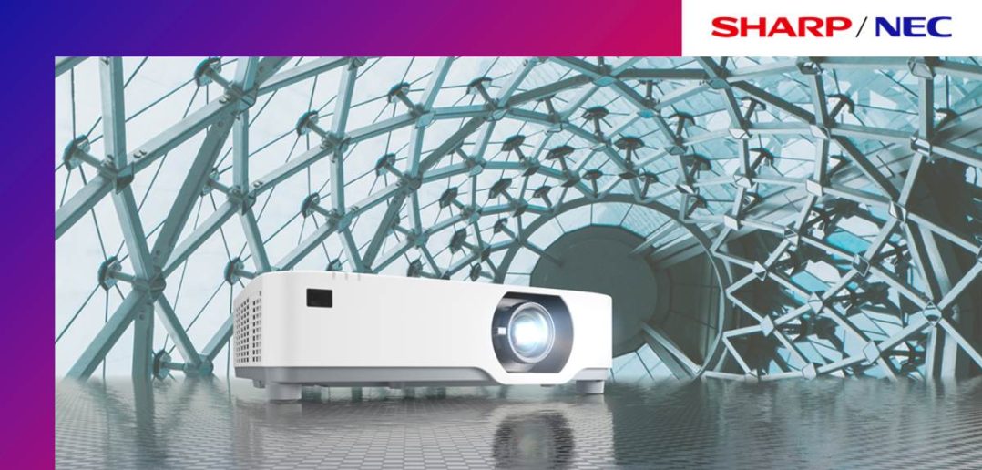Spoločnosť SharpNEC uvádza na trh nový laserový projektor P547UL