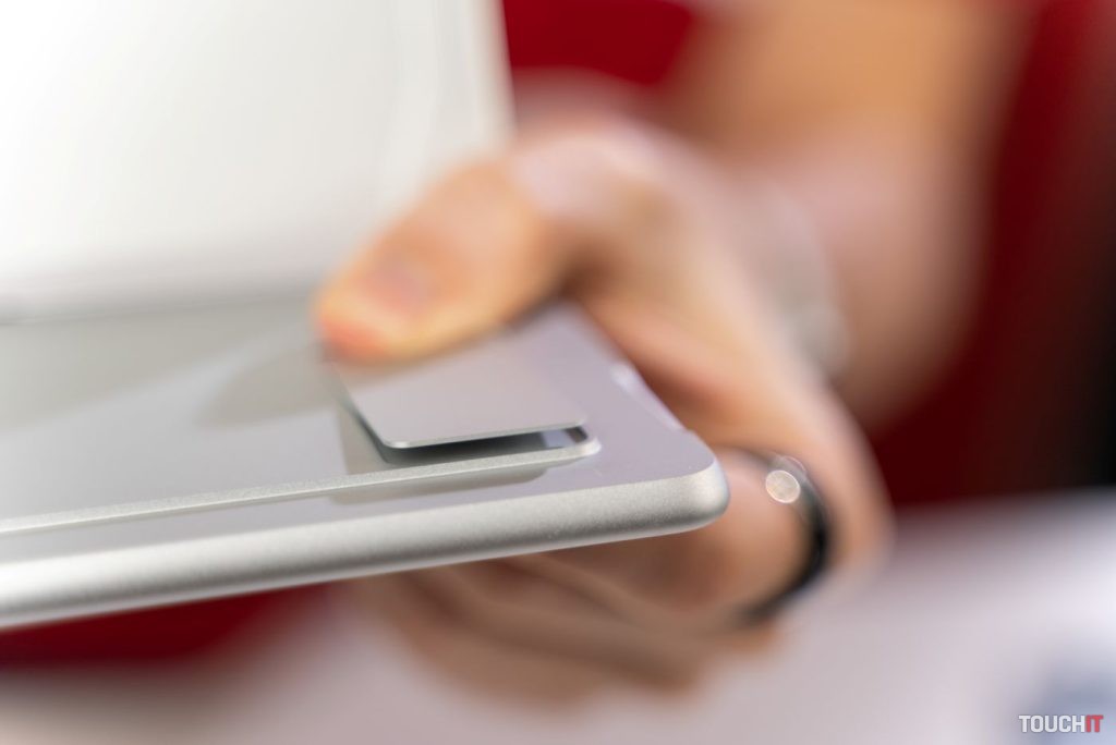 Microsoft Surface Pro 9