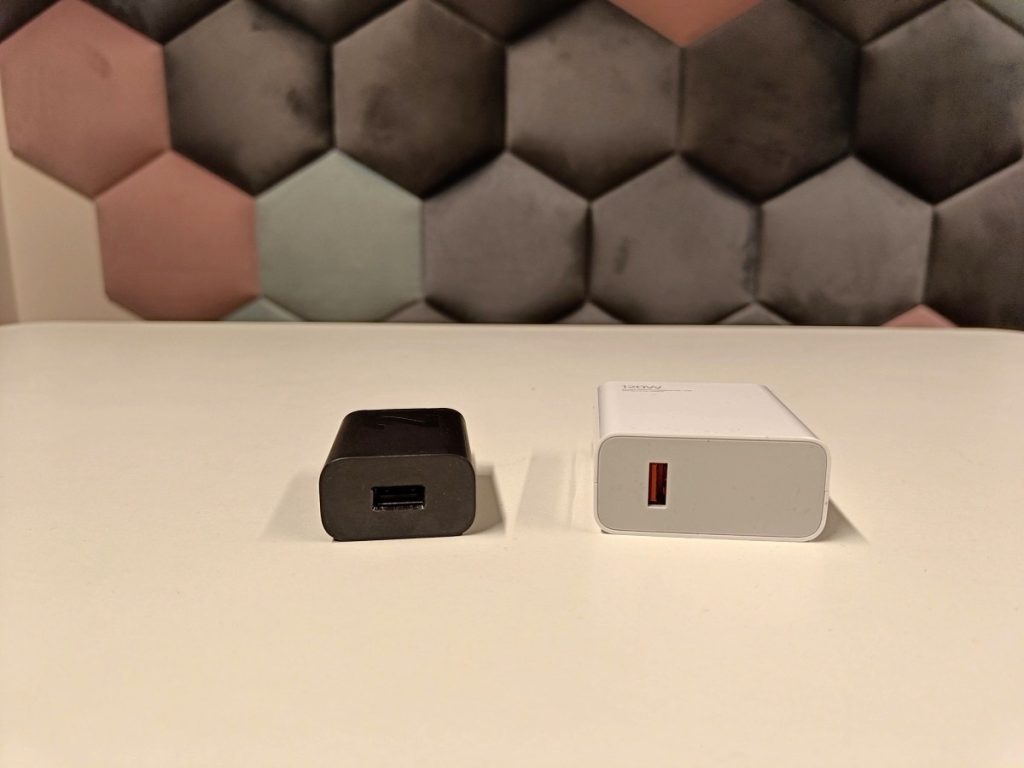 120 W nabíjačka Xiaomi 12T