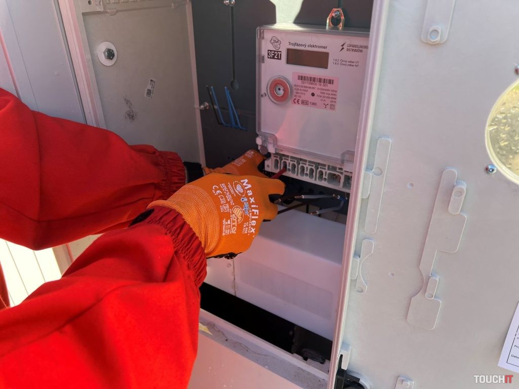 V Bratislave otvorili cvičný polygón pre mladých elektrotechnikov