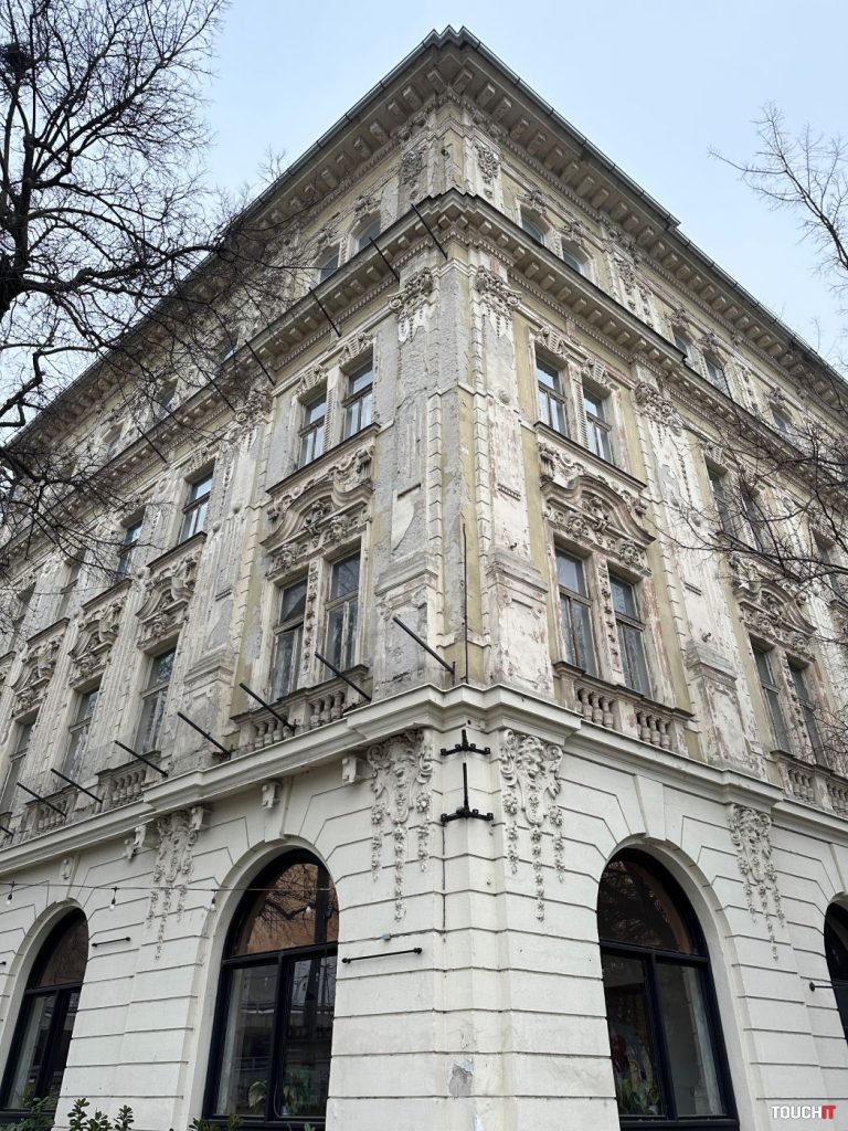 Samsung Galaxy S23 Ultra vs. iPhone 14 Pro Max