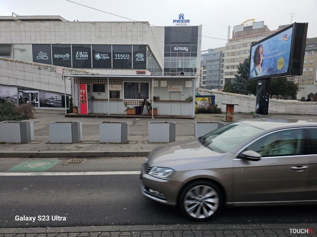 Samsung Galaxy S23 Ultra vs. iPhone 14 Pro Max