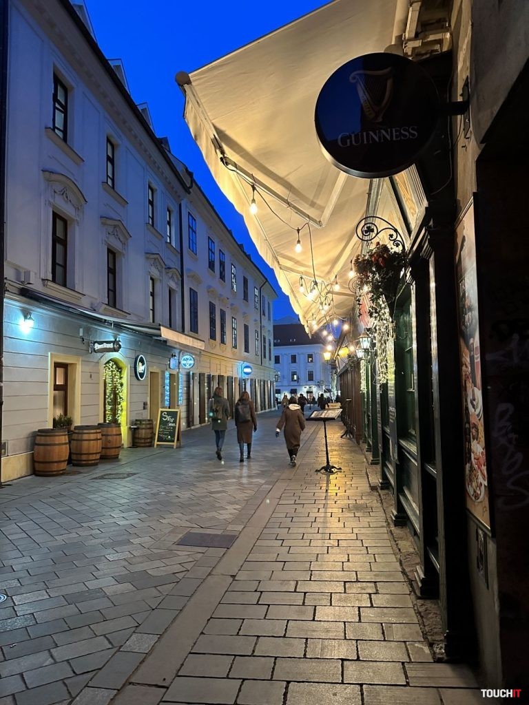 Samsung Galaxy S23 Ultra vs. iPhone 14 Pro Max