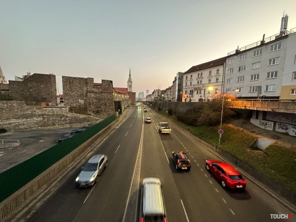 Samsung Galaxy S23 Ultra vs. iPhone 14 Pro Max