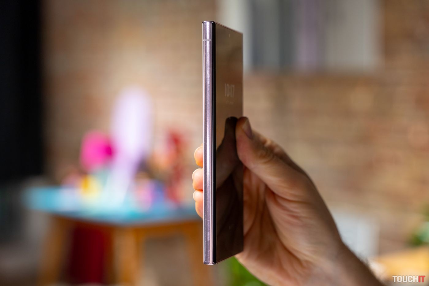 Nemáte na displeji bublinu, upokojuje Samsung používateľov Galaxy S23 Ultra