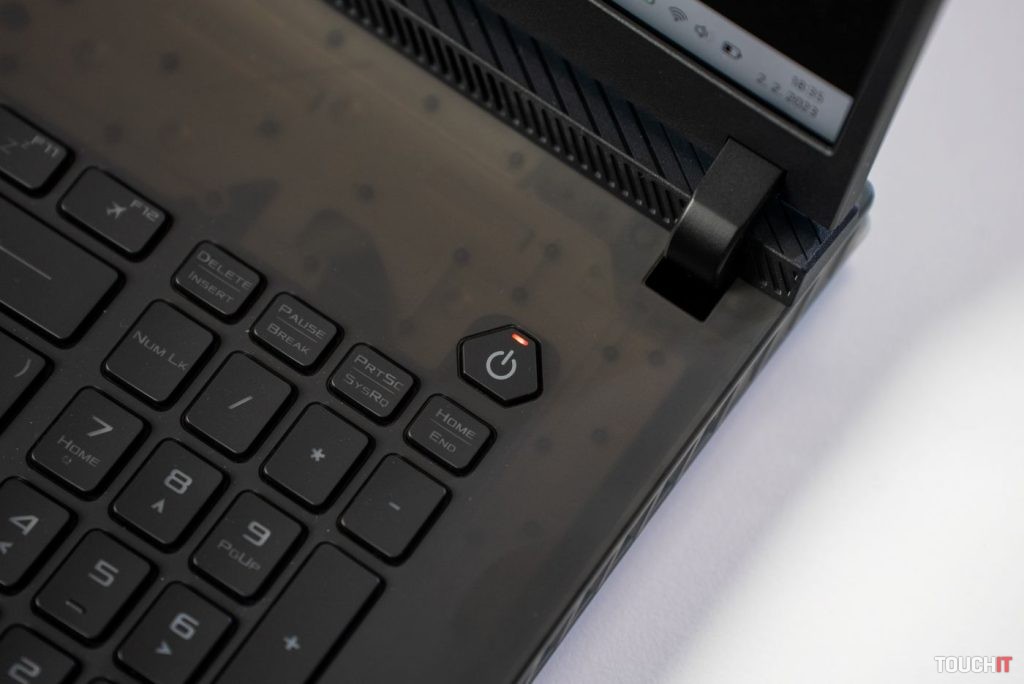 ROG Strix SCAR 18 (2023) G834