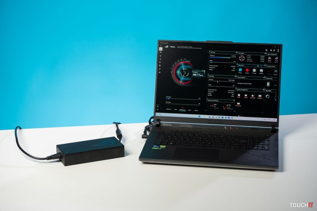 ROG Strix SCAR 18 (2023) G834