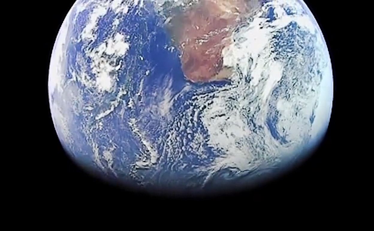 SpaceX ukázala úchvatné zábery Zeme z rakety Falcon 9