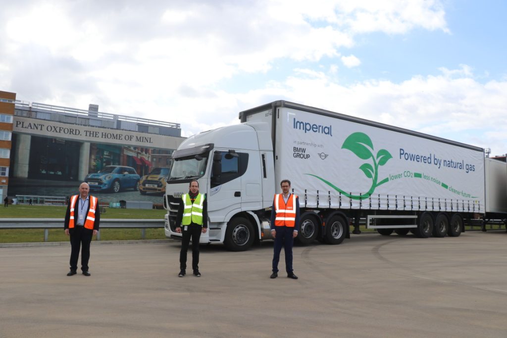 BMW iFactory. GREEN. Závod MINI v Oxforde s novou flotilou nákladných vozidiel na LNG.