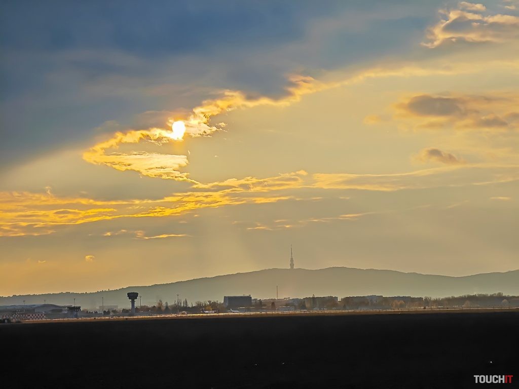 HONOR Magic5 Pro 3,5 × zoom