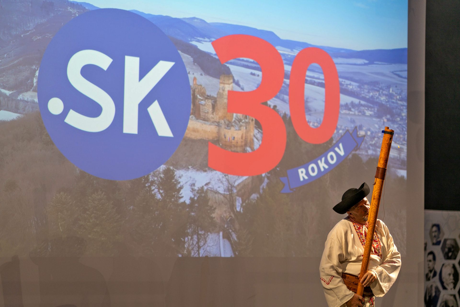 Každý môže mať teraz doménu .sk za výhodnú cenu