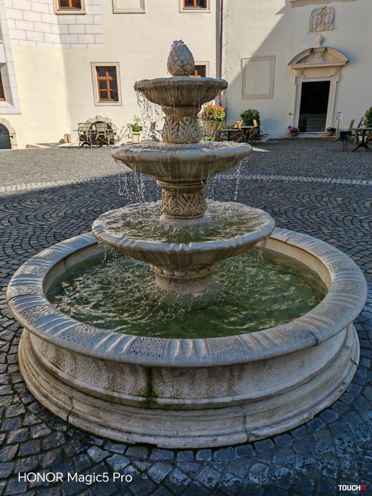 Honor Magic5 Pro vs Xiaomi 13 Pro