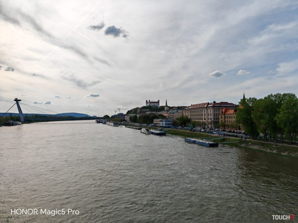 Honor Magic5 Pro vs Xiaomi 13 Pro