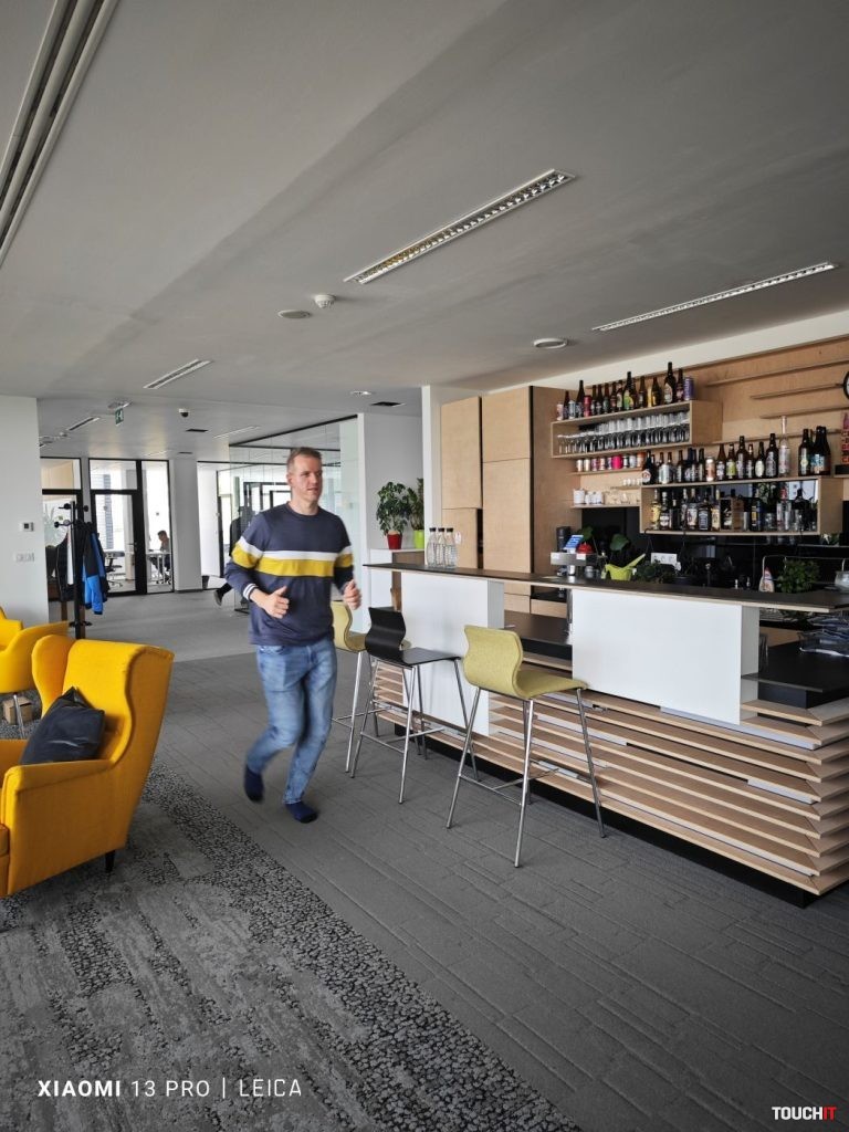 Honor Magic5 Pro vs Xiaomi 13 Pro