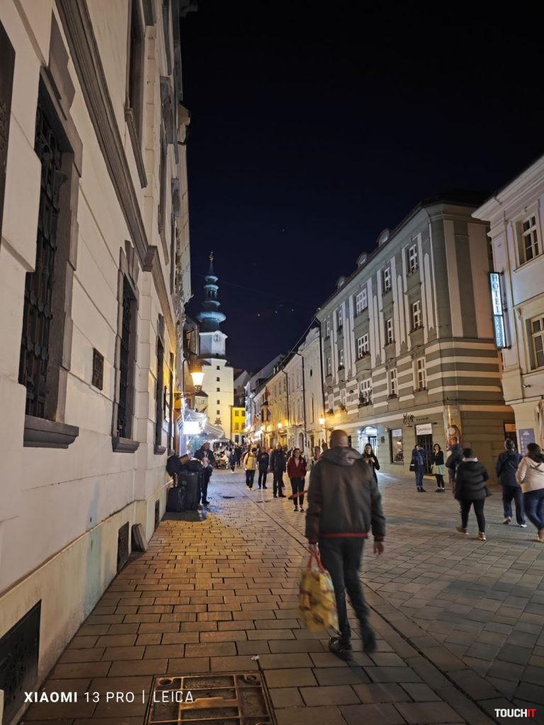 Honor Magic5 Pro vs Xiaomi 13 Pro