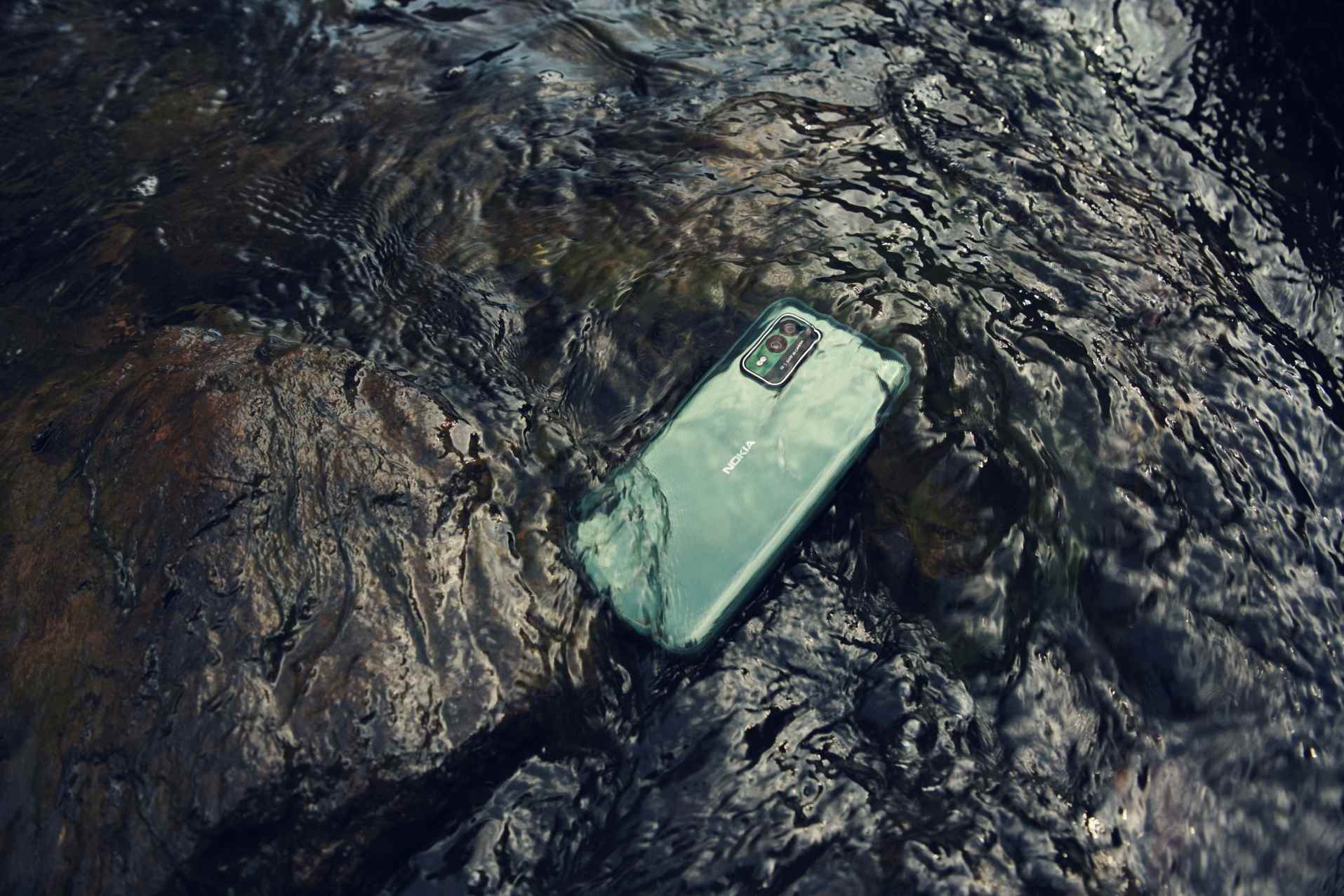 Na svete je nový super odolný telefón Nokia XR21