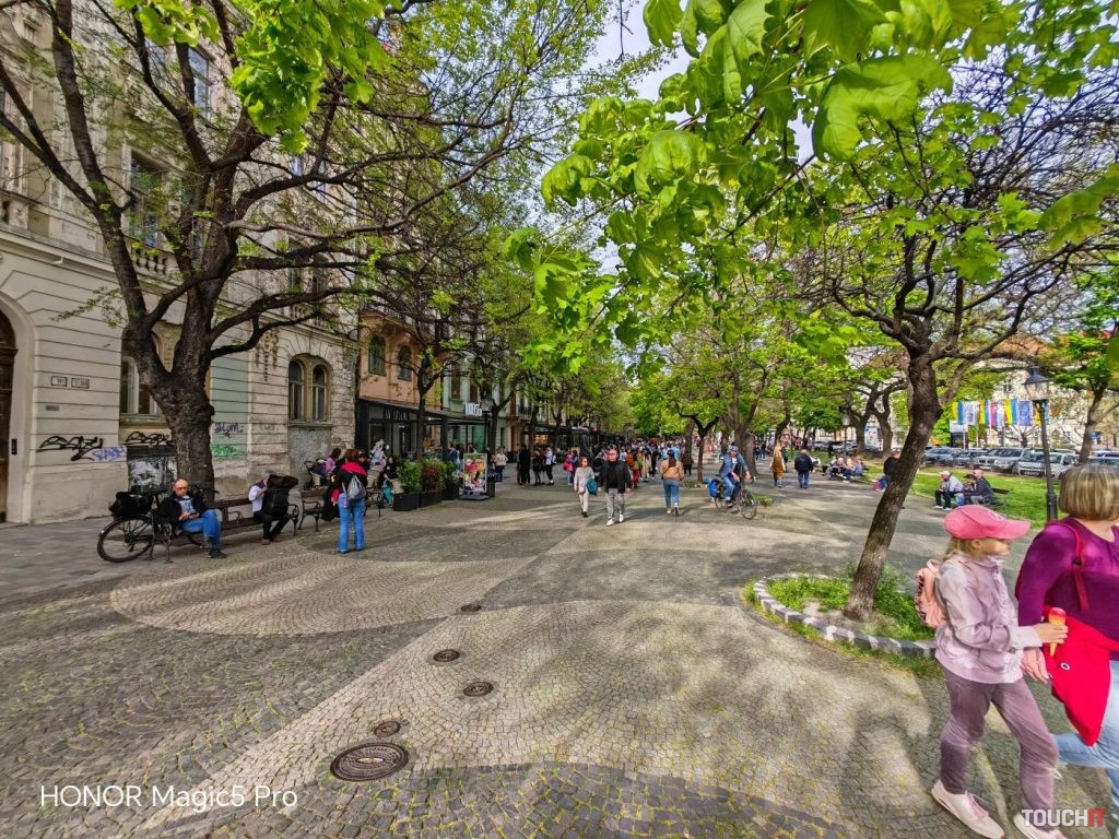 Honor Magic5 Pro vs Xiaomi 13 Pro