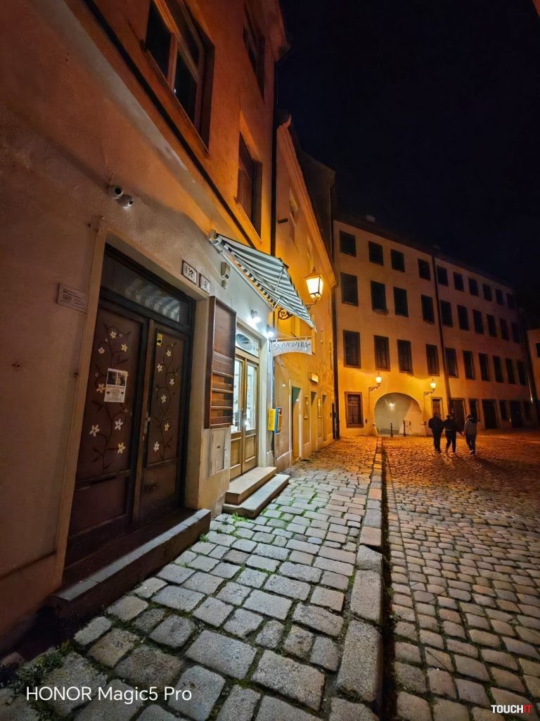 Honor Magic5 Pro vs Xiaomi 13 Pro