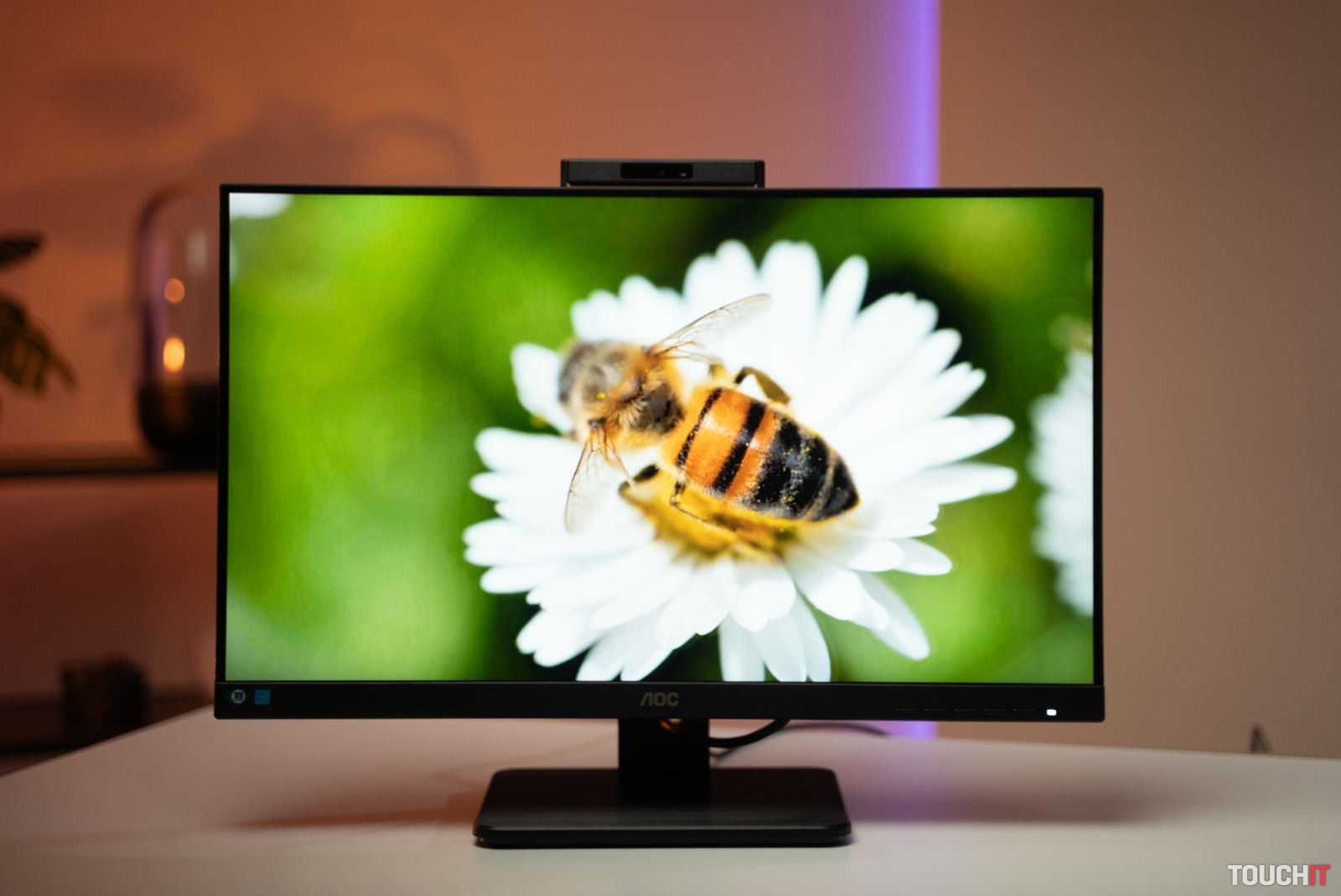 AOC 24P3CW: Monitor pre profesionálne nasadenie (RECENZIA)
