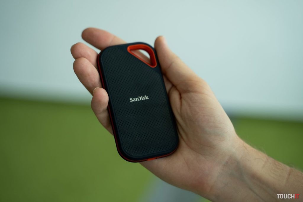 SanDisk Extreme Pro Portable SSD V2