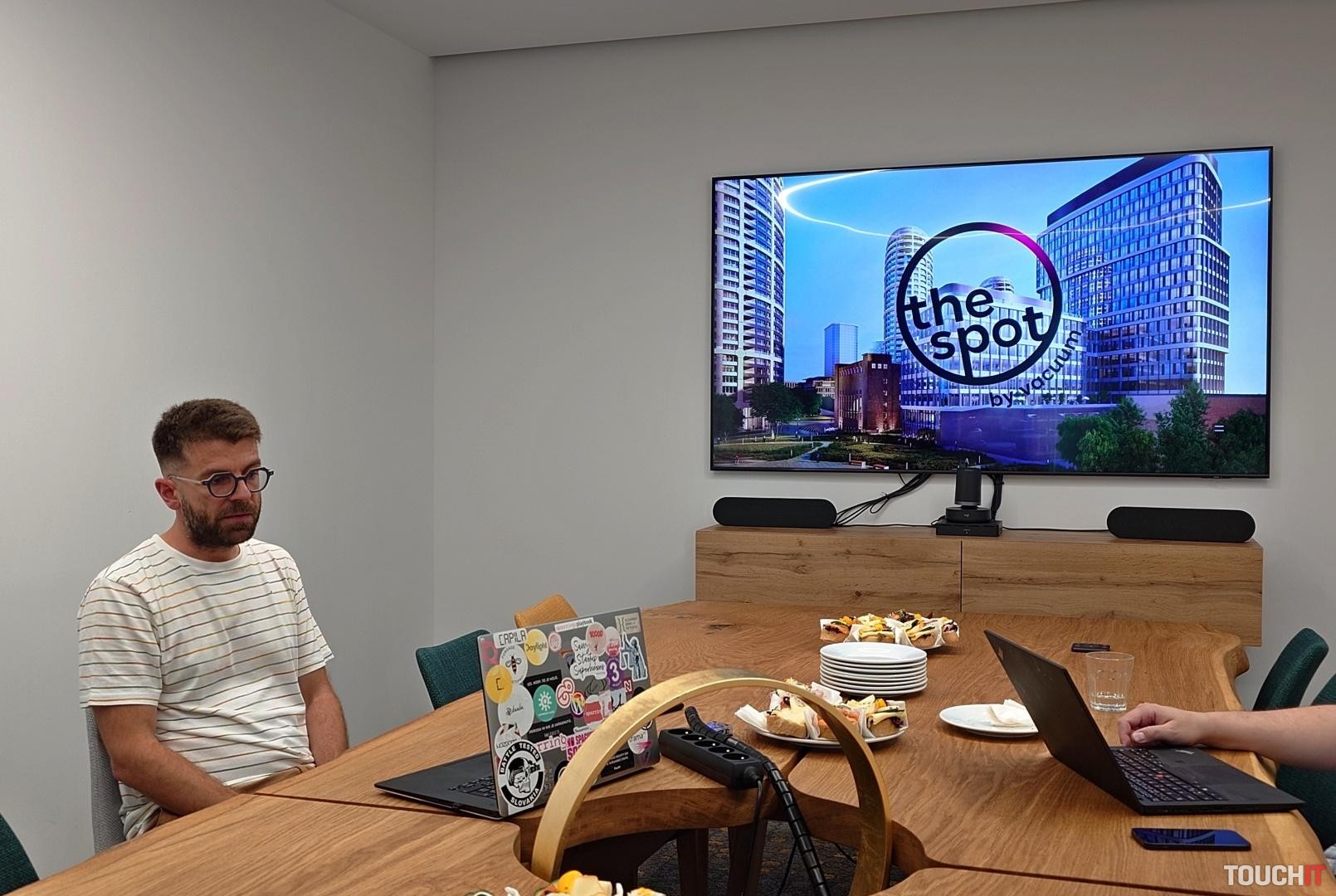 Ako funguje moderná technologická firma? (VIDEO)