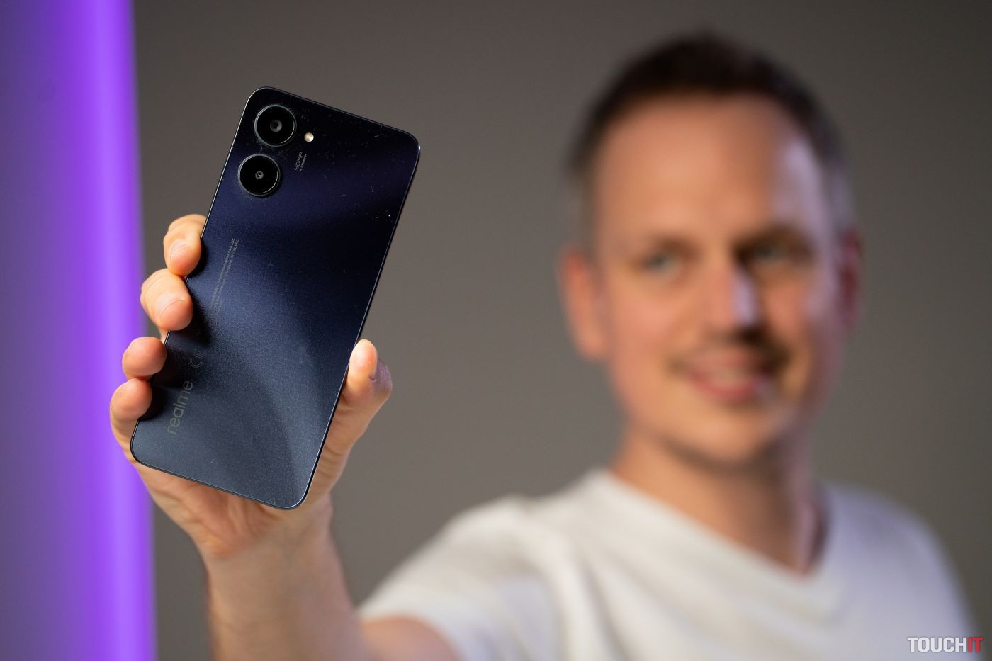 Realme 10: Slušná výbava za 240 eur (RECENZIA)