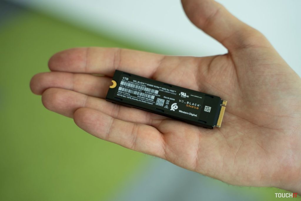 WD_BLACK SN850 NVMe SSD for PS5 Consoles