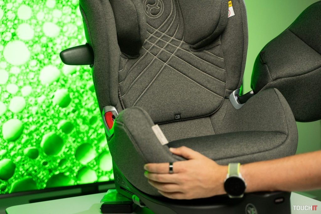 Cybex Anoris T i-Size