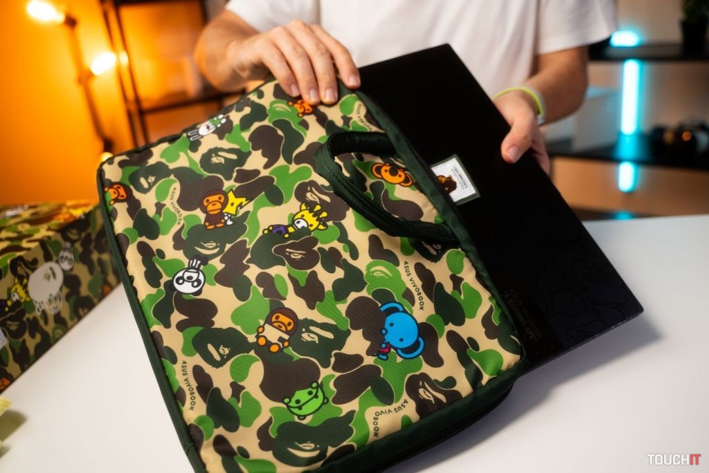 ASUS Vivobook S 15 OLED BAPE Edition