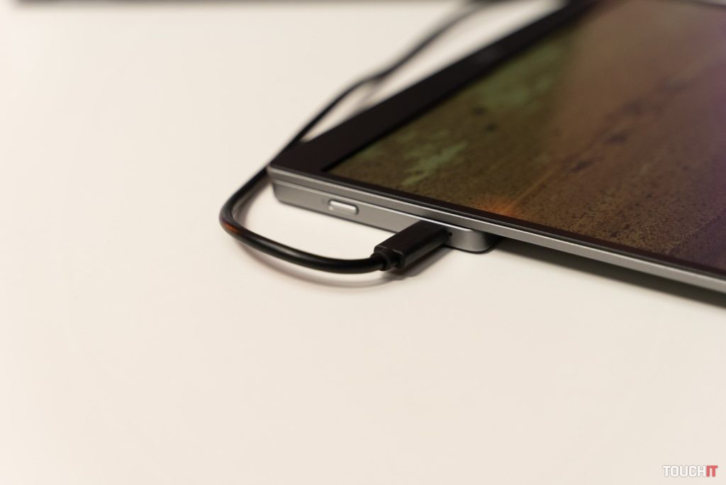 Dell P1424H Portable Monitor