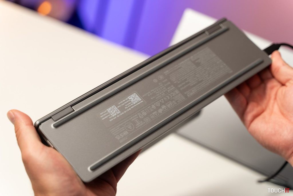 Dell P1424H Portable Monitor