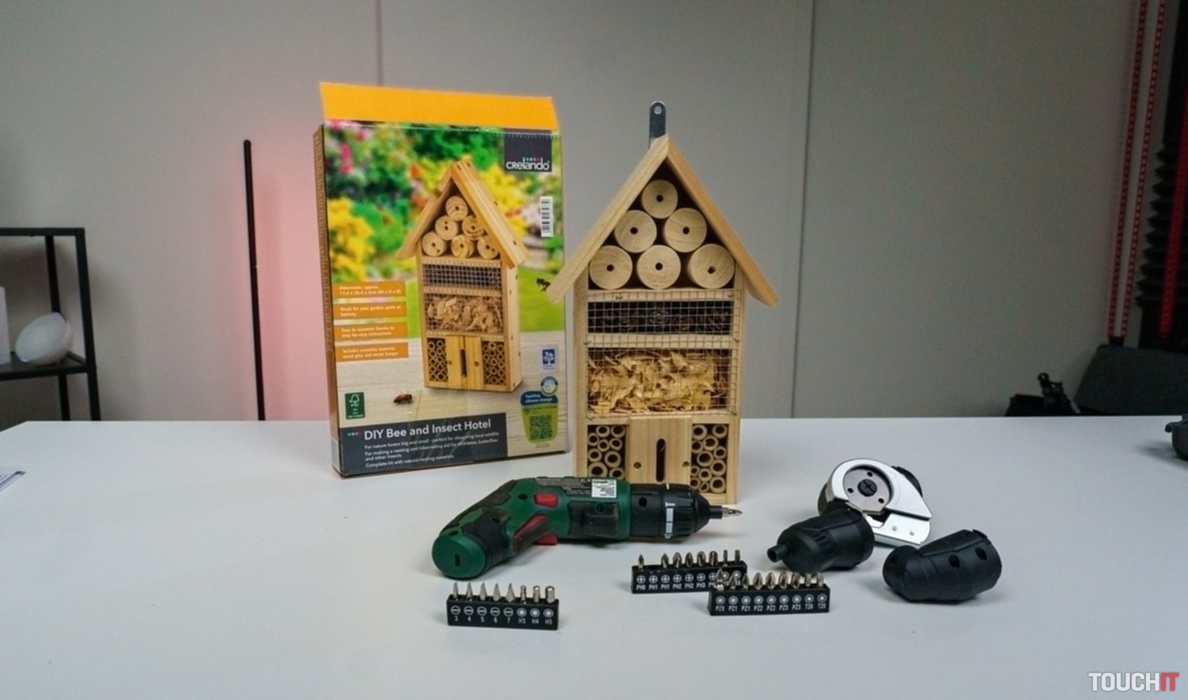 Postavte si vlastný hotel pre hmyz a urobíte si radosť