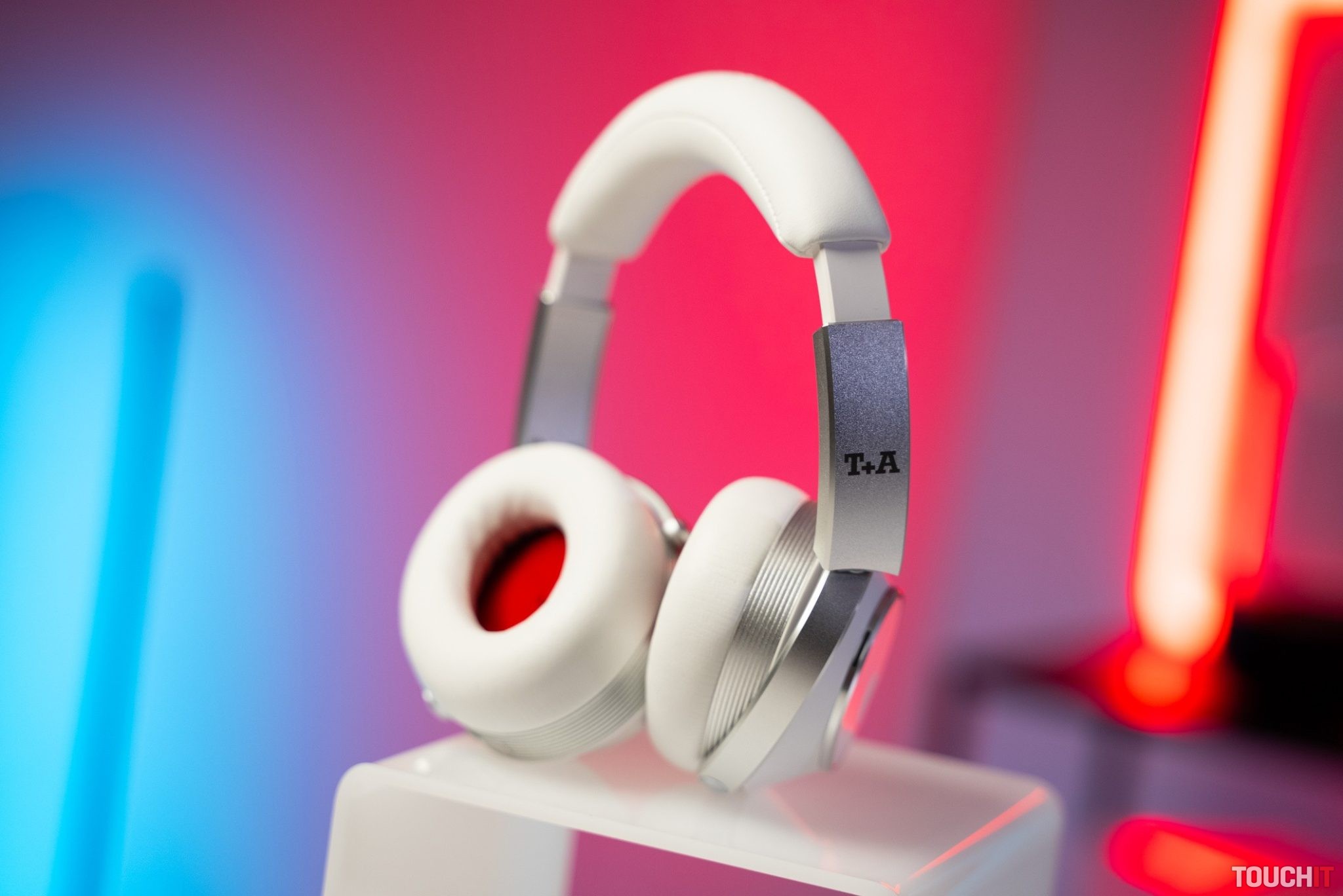 T+A Solitaire T: Profesionálne slúchadlá k Hi-Fi zostave (RECENZIA)