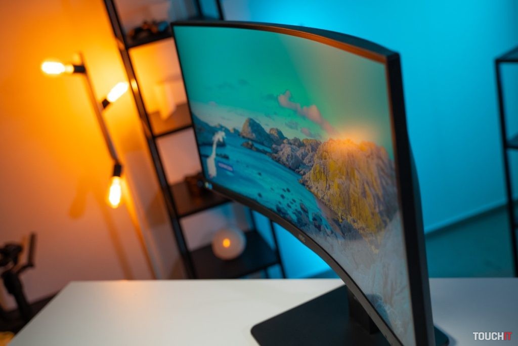 AOC CU34P3CV Monitor pre profesionálov