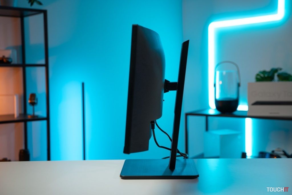 AOC CU34P3CV Monitor pre profesionálov