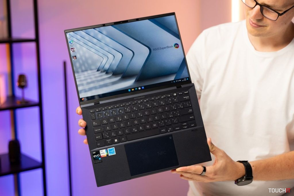 ASUS ExpertBook B9 OLED B9403CV