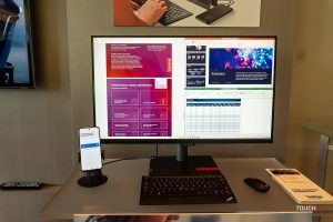 ThinkPhone ako notebook