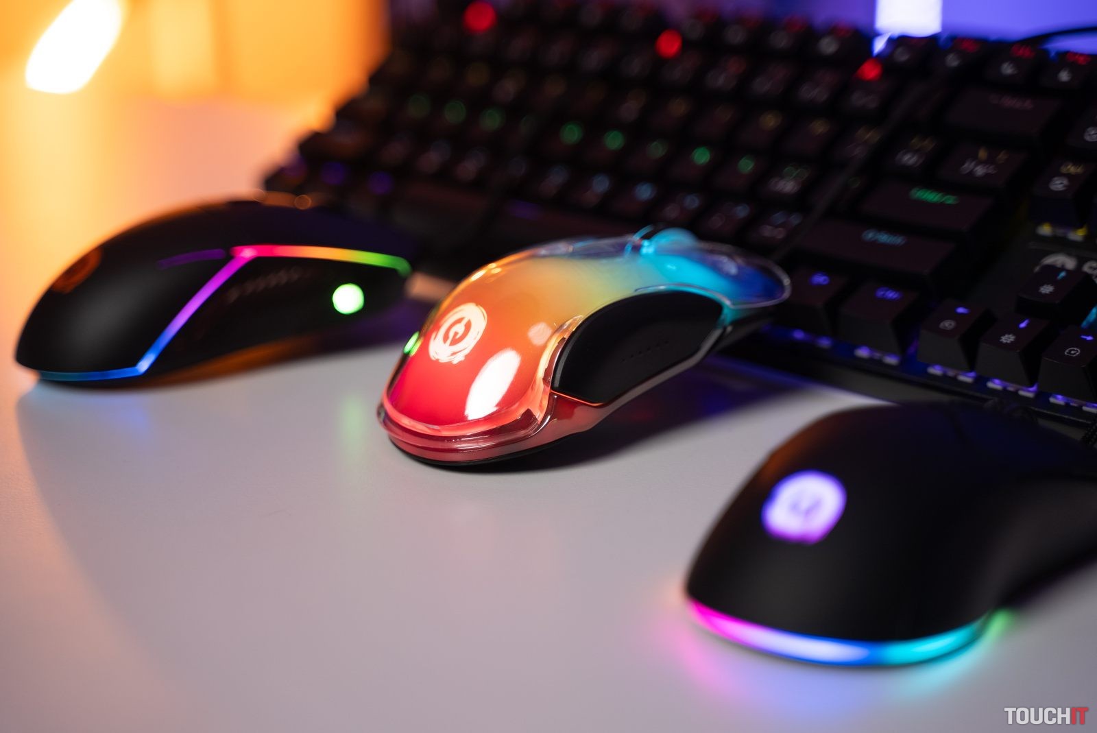 Vstúpte do sveta gamingu s hernou klávesnicou a myšami od Canyon