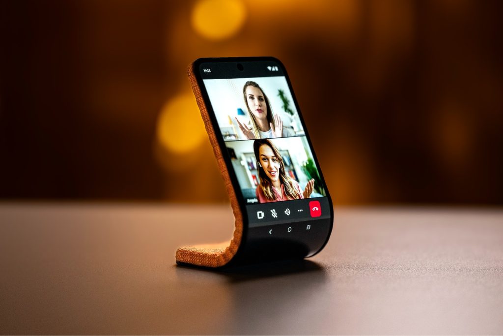 Motorola Adaptive Smartphone Concept
