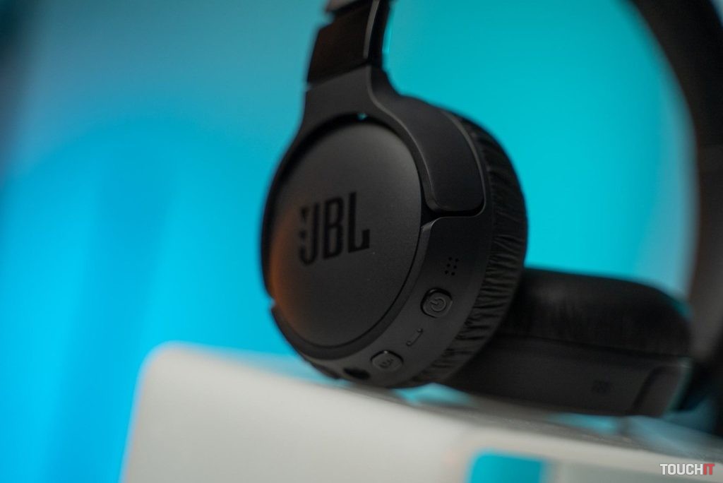 jbl tune 670NC