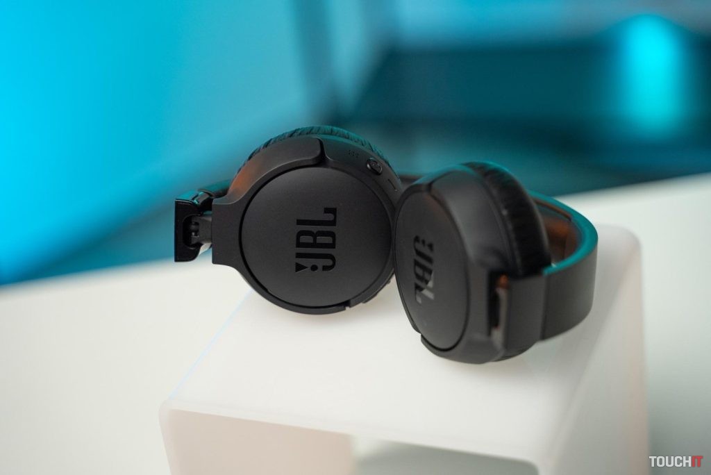 jbl tune 670NC