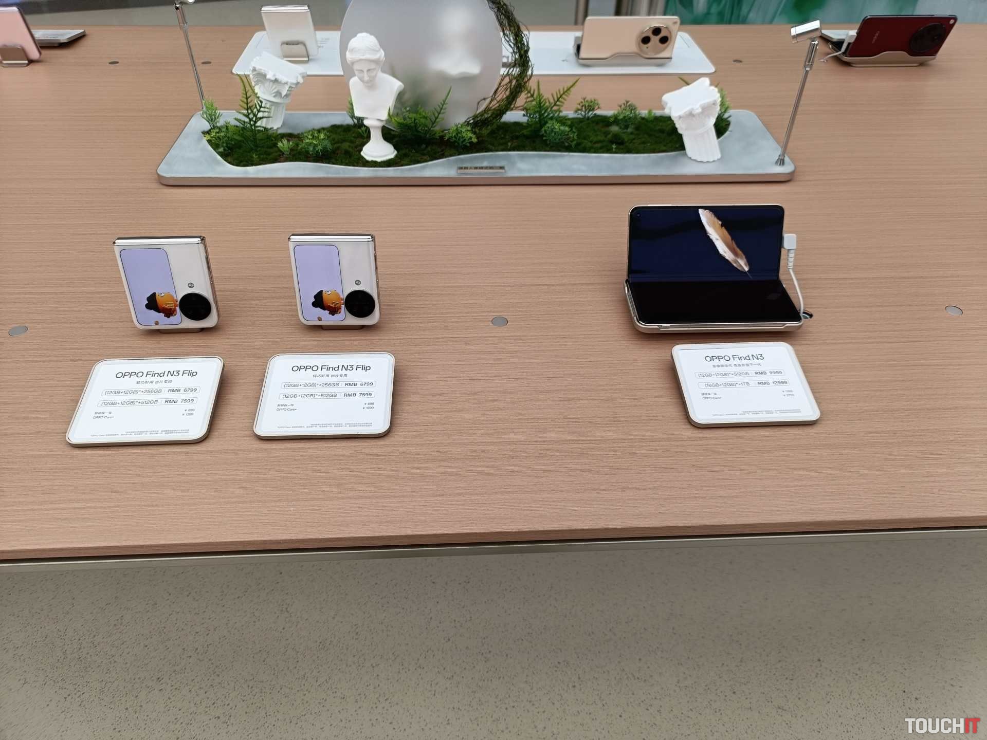 Ako vyzerá predaj telefónov v Číne? OPPO nám ukázalo, ako sa to robí. Časť 3.