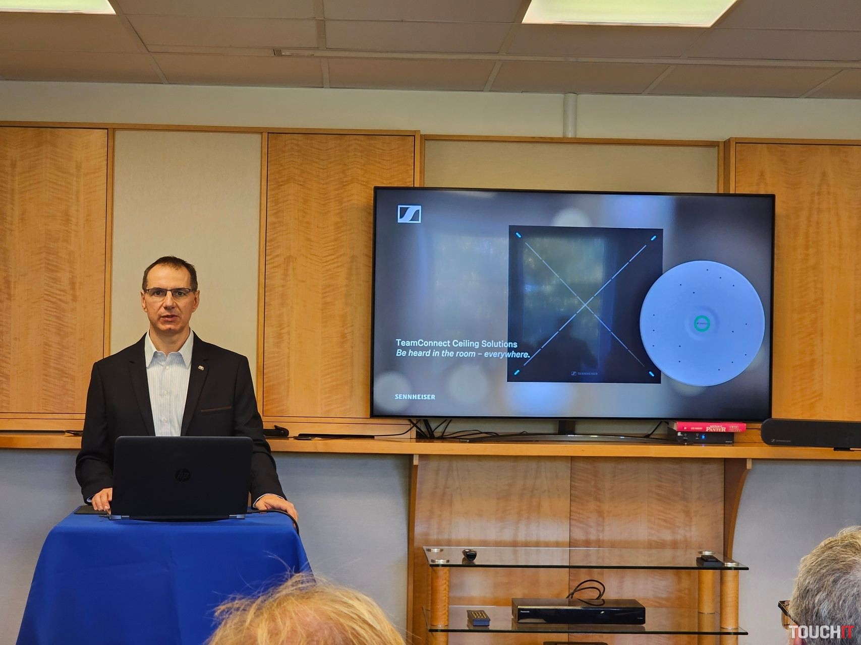 Sennheiser má nástroje na on-line komunikáciu, aké tu ešte neboli. Na svete je TeamConnect