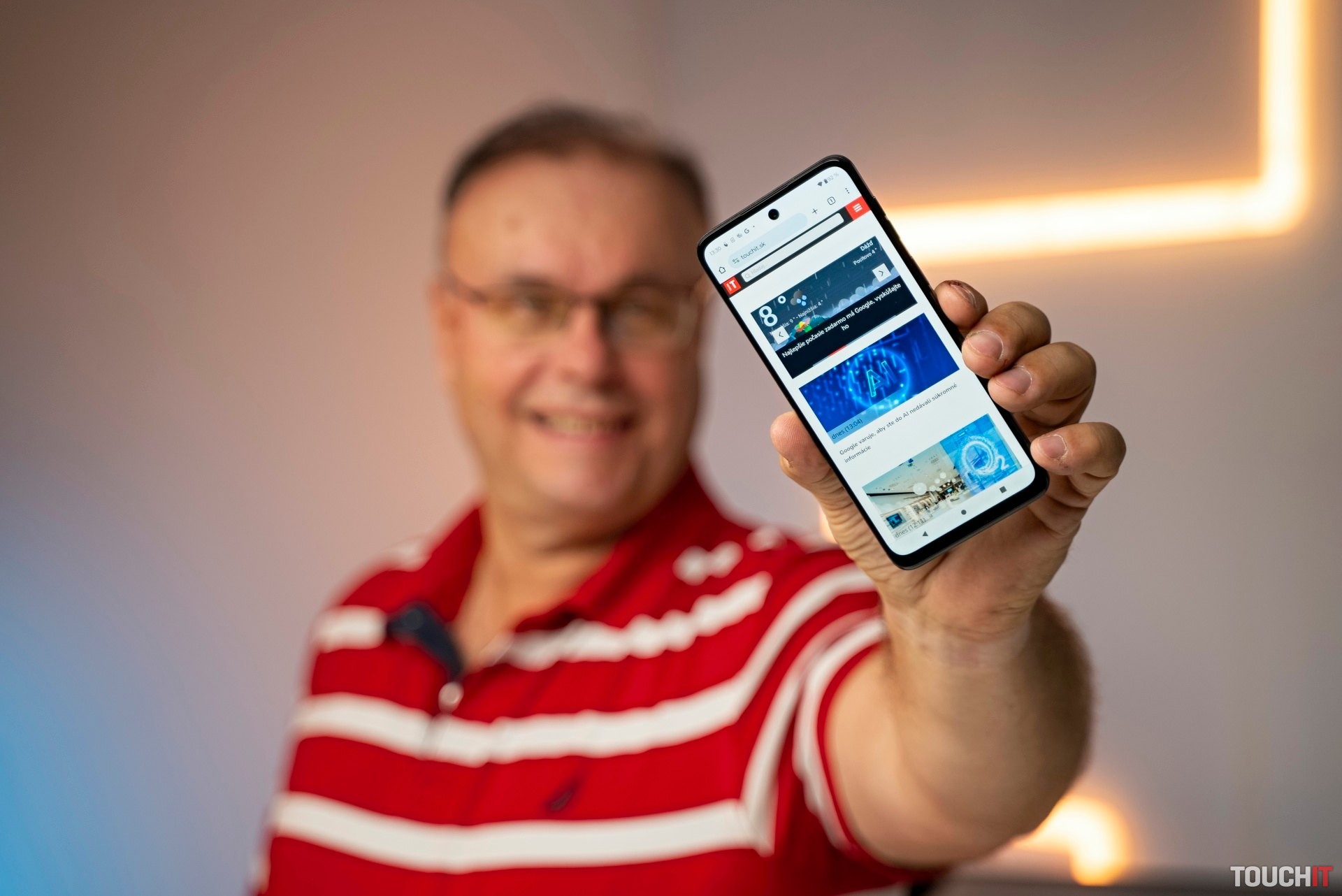 moto g54 5G POWER EDITION: Telefón pre väčšinu Slovákov?