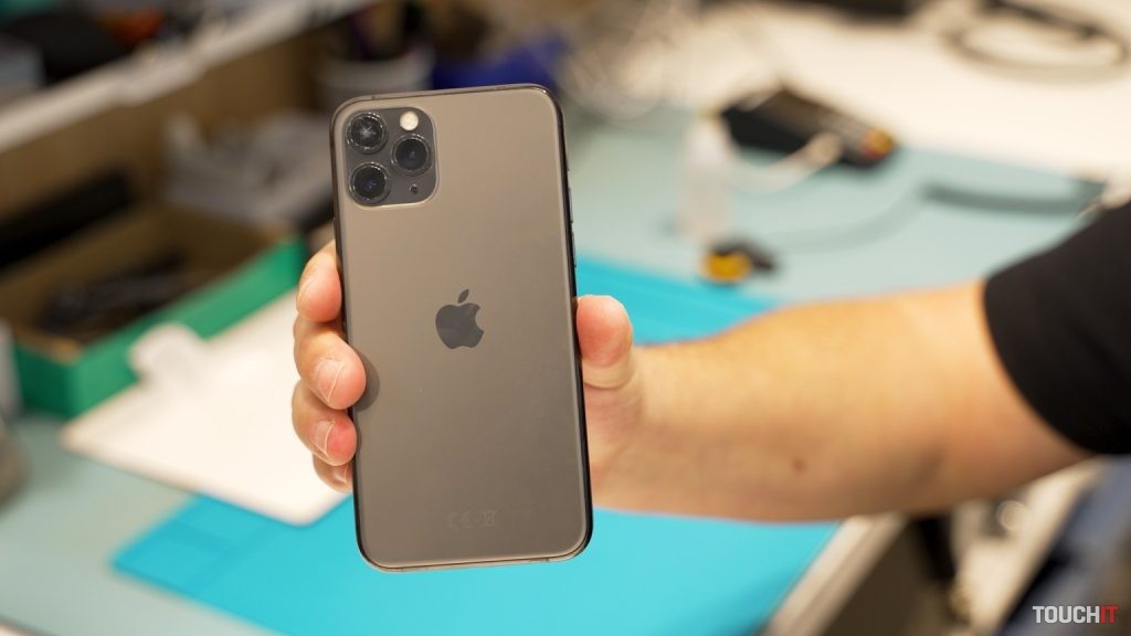 pcexpres oprava iphone v predajni bratislava aupark