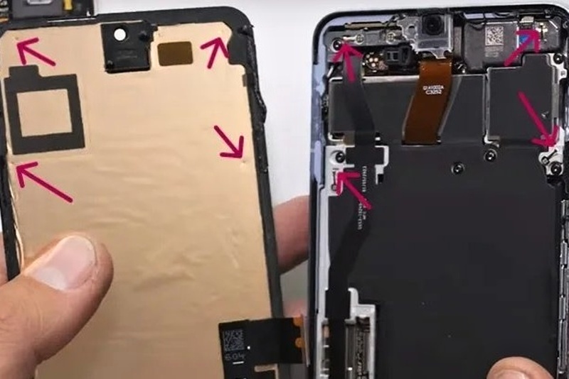 Pixel 8 má problémy s displejom. Pozor na hrbolčeky