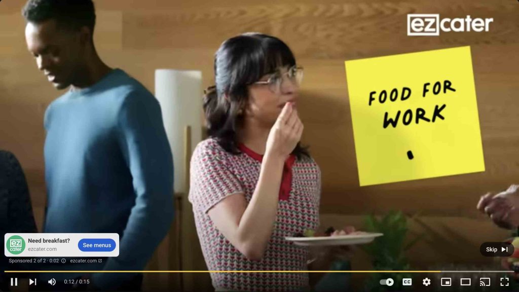 YouTube zavádza nové nenápadnejšie tlačidlo na preskočenie reklamy