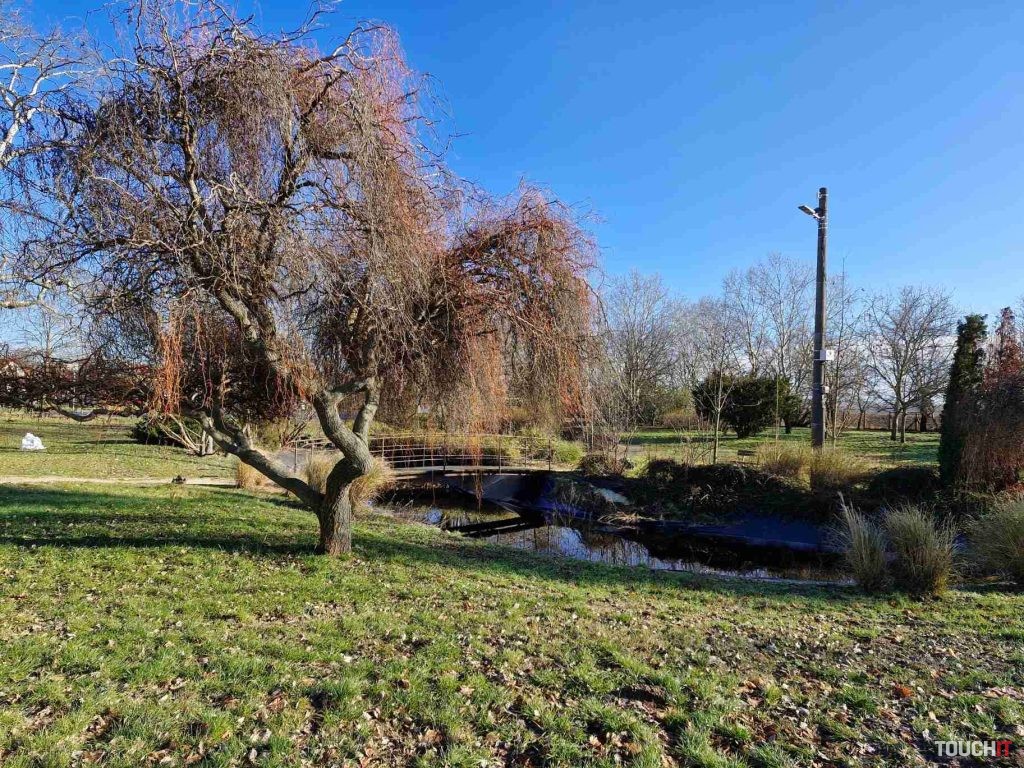 Odfotil S23 FE hlavným fotoaparátom