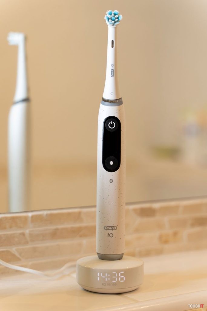 Oral-B iO Sense 10
